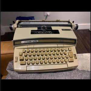 Vintage Smith-corona Coronet Super 12 Coronamatic Portable Electric Typewriter